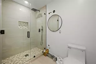 5776 Hesperia Ave, Encino, CA 91316 - Photo 7