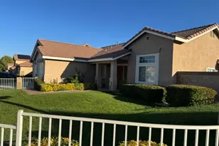 4354 Sungate Dr, Palmdale, CA 93551 - Photo 1