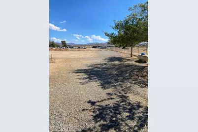 4354 Sungate Drive, Palmdale, CA 93551 - Photo 31