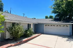 24716 Fain, Newhall, CA 91321 - Photo 1