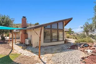8734 Vientos, Leona Valley, CA 93551 - Photo 3