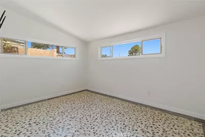 8734 Vientos, Leona Valley, CA 93551 - Photo 27