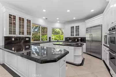 5267 Newcastle, Calabasas, CA 91302 - Photo 13