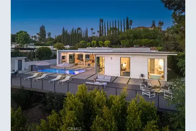 17977 Medley Drive, Encino, CA 91316 - Photo 43