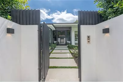 17977 Medley Drive, Encino, CA 91316 - Photo 5