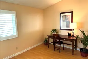 19946 Ave Of The Oaks, Newhall, CA 91321 - Photo 29