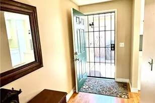 19946 Ave Of The Oaks, Newhall, CA 91321 - Photo 43