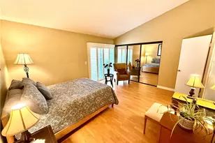 19946 Ave Of The Oaks, Newhall, CA 91321 - Photo 41