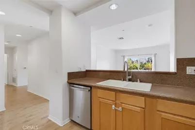 9610 Zelzah Avenue #203, Los Angeles, CA 91325 - Photo 11
