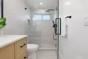 10526 Balcom St, Granada Hills, CA 91344 - Photo 43