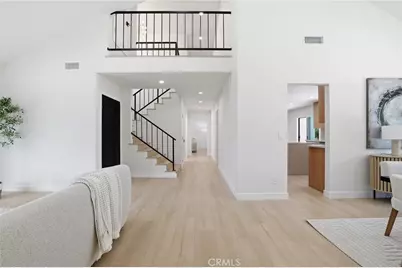 10526 Balcom St, Granada Hills, CA 91344 - Photo 9