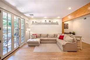 24420 Victory, West Hills, CA 91367 - Photo 5