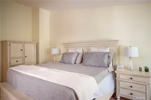 24420 Victory, West Hills, CA 91367 - Photo 17
