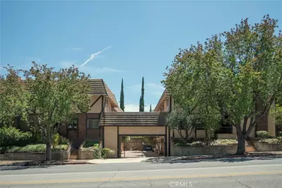 24420 Victory, West Hills, CA 91367 - Photo 39