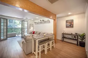 24420 Victory, West Hills, CA 91367 - Photo 5