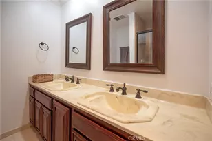 24420 Victory, West Hills, CA 91367 - Photo 21