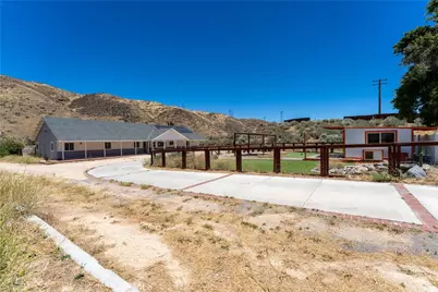 6221 Elizabeth Lake Road, Leona Valley, CA 93551 - Photo 5