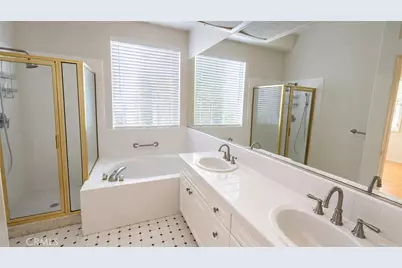 377 Anzio, Oak Park, CA 91377 - Photo 7