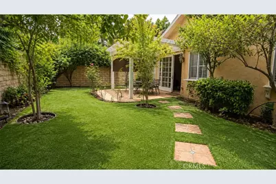 377 Anzio, Oak Park, CA 91377 - Photo 9