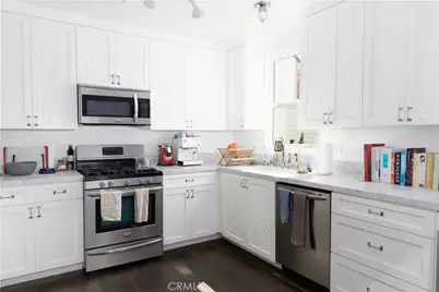 6275 6275 Pine Crest Drive, Los Angeles, CA 90042 - Photo 7