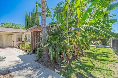 210 W Spazier, Burbank, CA 91502 - Photo 7