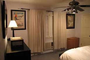 210 W Spazier, Burbank, CA 91502 - Photo 33