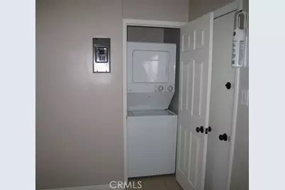 210 W Spazier, Burbank, CA 91502 - Photo 41