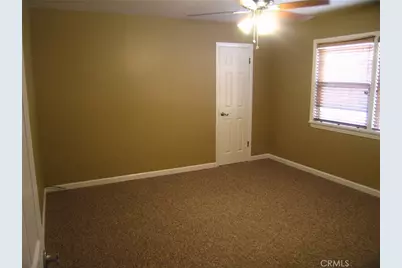 210 W Spazier, Burbank, CA 91502 - Photo 25