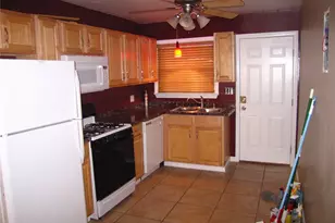 210 W Spazier, Burbank, CA 91502 - Photo 31