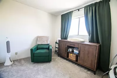 639 E Olive #5, Burbank, CA 91501 - Photo 25