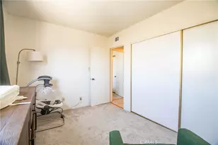 639 E Olive, Burbank, CA 91501 - Photo 27