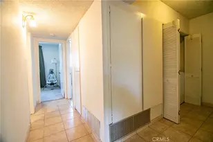 639 E Olive, Burbank, CA 91501 - Photo 35