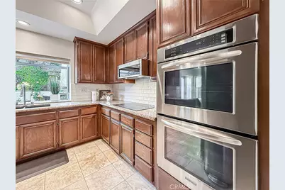 549 Myrtle Court, Oak Park, CA 91377 - Photo 23