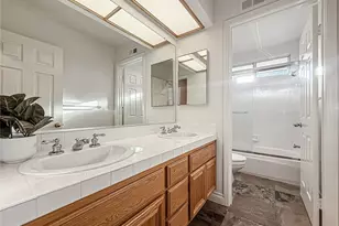 549 Myrtle Ct, Oak Park, CA 91377 - Photo 37