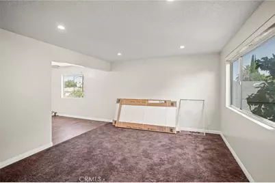 720 E 82nd Street, Los Angeles, CA 90001 - Photo 11