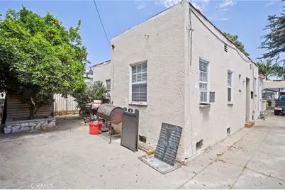 720 E 82nd Street, Los Angeles, CA 90001 - Photo 27