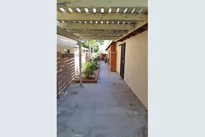 1144 W Avenue J11, Lancaster, CA 93534 - Photo 33