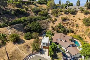 17043 Cotter Pl, Encino, CA 91436 - Photo 35