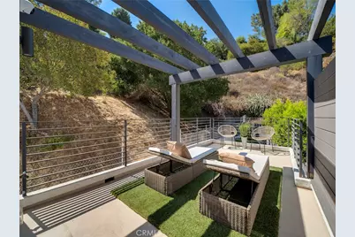 17043 Cotter Place, Encino, CA 91436 - Photo 19