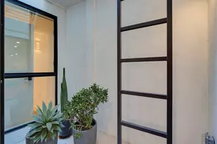 17043 Cotter Pl, Encino, CA 91436 - Photo 33