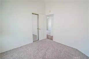 19845 Sandpiper Pl, Newhall, CA 91321 - Photo 25