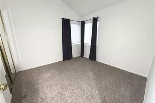 19845 Sandpiper Pl, Newhall, CA 91321 - Photo 3