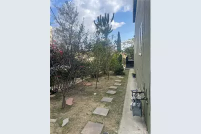 702 S Soto, Los Angeles, CA 90023 - Photo 21