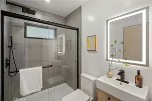 12311 Hartsook St, Valley Village, CA 91607 - Photo 29