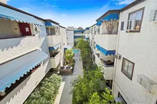 18530 Hatteras, Los Angeles, CA 91356 - Photo 23