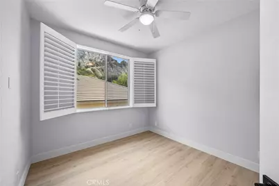25415 Thoreau Way, Stevenson Ranch, CA 91381 - Photo 35