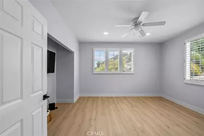 25415 Thoreau Way, Stevenson Ranch, CA 91381 - Photo 33