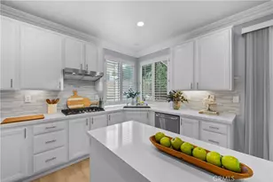 25415 Thoreau Way, Stevenson Ranch, CA 91381 - Photo 15