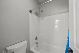 25415 Thoreau Way, Stevenson Ranch, CA 91381 - Photo 37