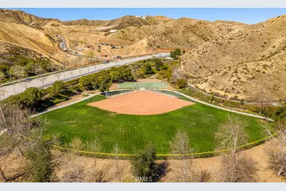 23821 Via Campana, Valencia, CA 91354 - Photo 63